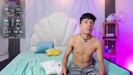 hoot_booys_ — вебкам-модель онлайн на stripchat