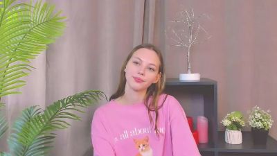 RessieCser — Cam4 stream photo (May 2026)
