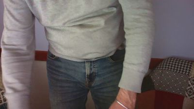 alexcurioso24 — вебкам-модель онлайн на cam4