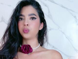 Sofia Bliss — вебкам-модель онлайн на flirt4free