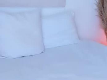 dreamsgirl18 — Chaturbate stream photo (Apr 2026)