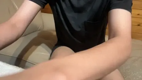 liuderuiderek — вебкам-модель онлайн на stripchat