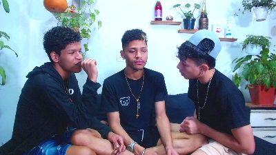 Lunar_Boys — Cam4 stream photo (Mar 2026)