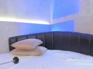 carozapata — вебкам-модель онлайн на camsoda