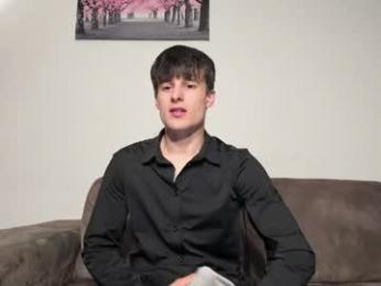 skinnyguywithbigd — Chaturbate stream photo (Apr 2026)