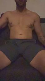 Lionparis — вебкам-модель онлайн на cam4