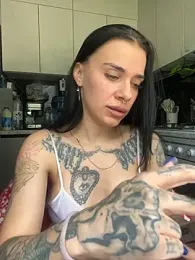Queen_of_pain — вебкам-модель онлайн на stripchat