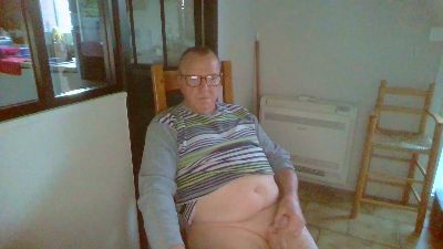 page5911826 — Cam4 stream photo (Apr 2026)