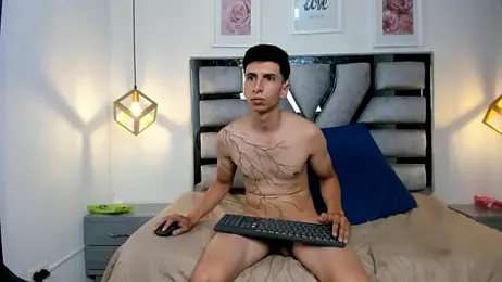 lia_and_stiven — вебкам-модель онлайн на stripchat