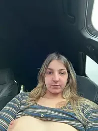 DoriDelux66 — Stripchat stream photo (Mar 2026)