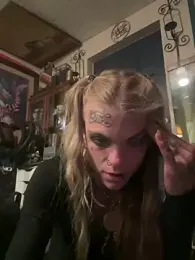 IttyBittyStonie — Stripchat stream photo (May 2026)