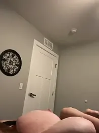 hugemanbreasts — Stripchat stream photo (May 2026)