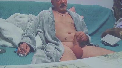 malagaparja — Cam4 stream photo (Dec 2025)