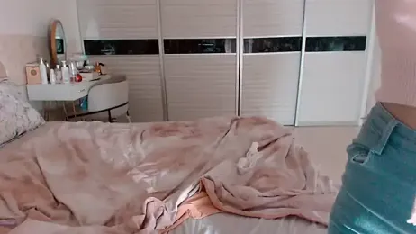 Miu1_girl — вебкам-модель онлайн на stripchat