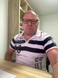 coupleLatinaLovers — Stripchat stream photo (Apr 2026)