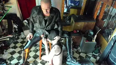 BULGEDEMON — Stripchat stream photo (Apr 2026)