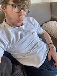 jungxSHxboy — Stripchat stream photo (Apr 2026)