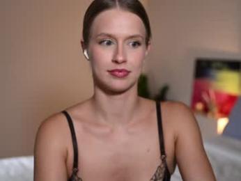 ella_twinkle — Chaturbate stream photo (Sep 2026)
