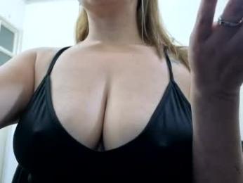 emilyriskhot — Chaturbate stream photo (Sep 2026)