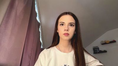 HertaMcginley — вебкам-модель онлайн на cam4