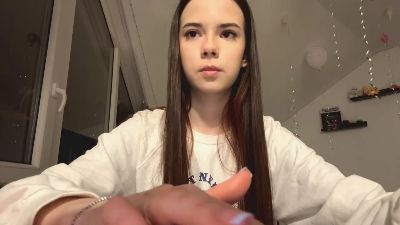 HertaMcginley — вебкам-модель онлайн на cam4