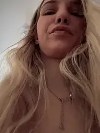 Adelina0001 — Stripchat stream photo (Mar 2026)