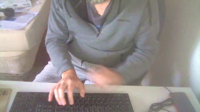 nzksydiver — Cam4 stream photo (May 2026)