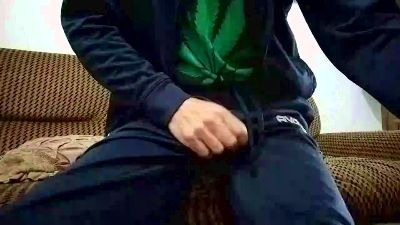 sardo222 — вебкам-модель онлайн на cam4