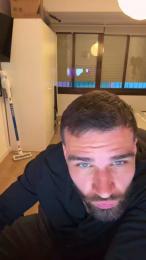 MitshCam — вебкам-модель онлайн на cam4