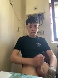 denysio69 — Stripchat stream photo (Apr 2026)