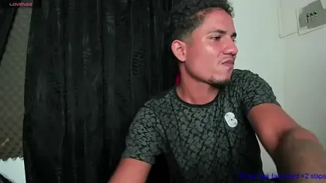 sexy_latinas_69 — Stripchat stream photo (Apr 2026)