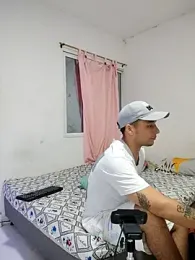 Lucy_slupyyy_hard — Stripchat stream photo (Apr 2026)