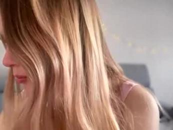 amandatalk — Chaturbate stream photo (Apr 2026)