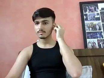 hot_bi07 — Stripchat stream photo (Aug 2026)