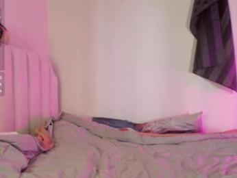 aya_sinji — вебкам-модель онлайн на chaturbate