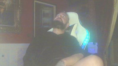 musclepigbcn — Cam4 stream photo (Apr 2026)