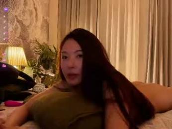 9567gigi — вебкам-модель онлайн на chaturbate