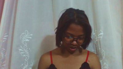 lili595 — Cam4 stream photo (May 2026)