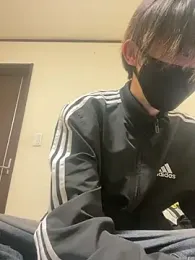 kenshinn415 — вебкам-модель онлайн на stripchat