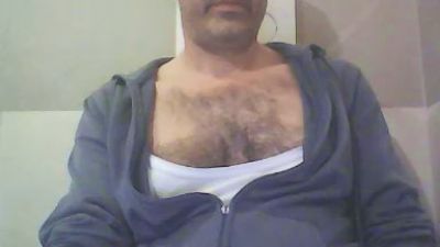 gustogiusto — Cam4 stream photo (Apr 2026)