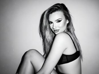 AnyaSin — Livejasmin stream photo (Apr 2026)