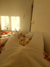 MlodyDres — Stripchat stream photo (Dec 2025)