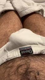 Aleale2587 — Cam4 stream photo (Mar 2026)