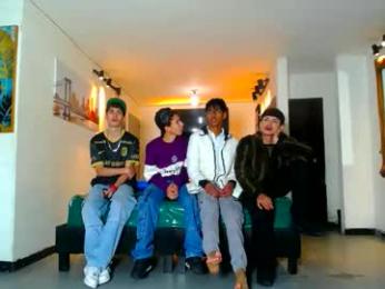 gnecos — Chaturbate stream photo (Jun 2026)