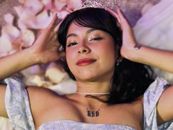 ElizabethThaylor — Livejasmin stream photo (Nov 2025)