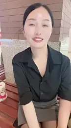 lylxili — вебкам-модель онлайн на stripchat