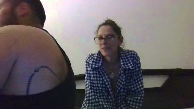 AlbaFox — вебкам-модель онлайн на cam4