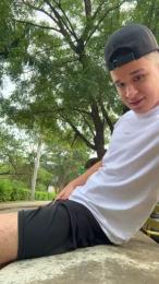 Outdoorsd — Cam4 stream photo (Mar 2026)