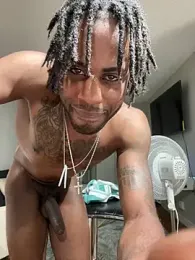 cuz5105 — Stripchat stream photo (Jun 2026)