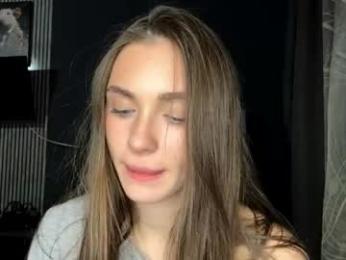 veluxe — вебкам-модель онлайн на chaturbate